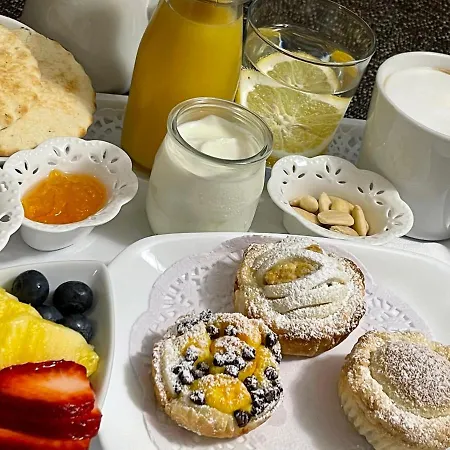Mare Monti Miniere Bed & Breakfast *