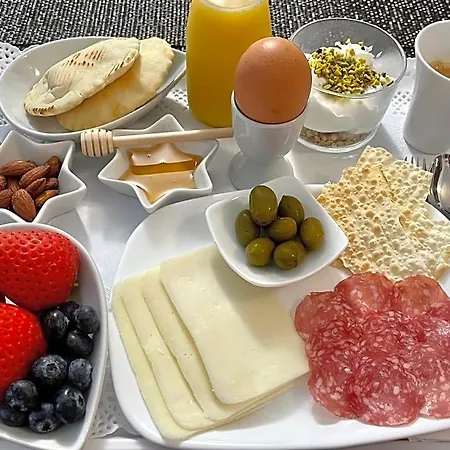 Mare Monti Miniere Bed and Breakfast